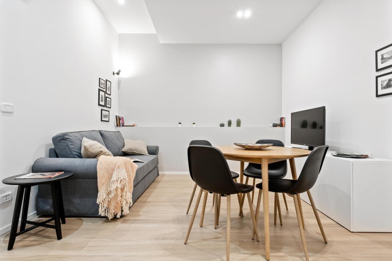 Piazza Maggiore White Apartment โบโลญญา ภายนอก รูปภาพ