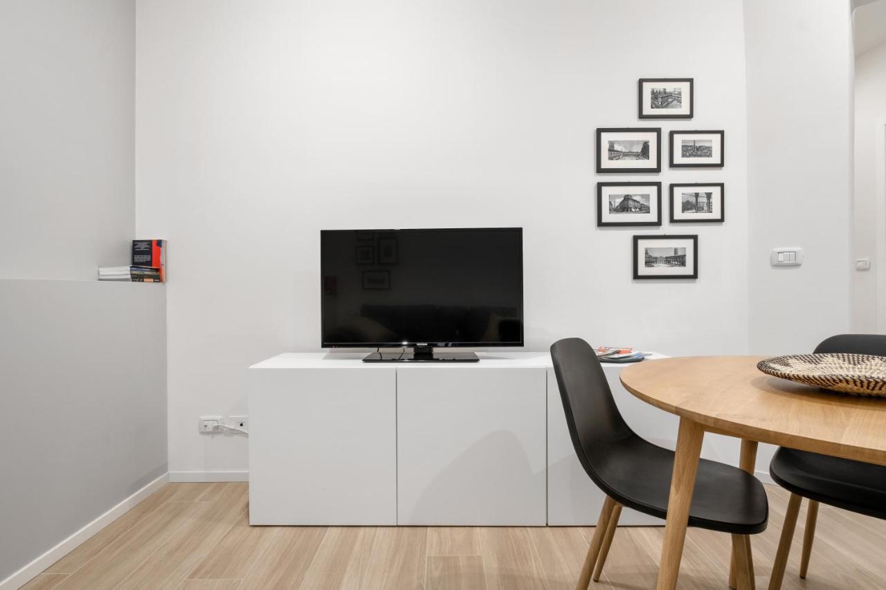 Piazza Maggiore White Apartment โบโลญญา ภายนอก รูปภาพ