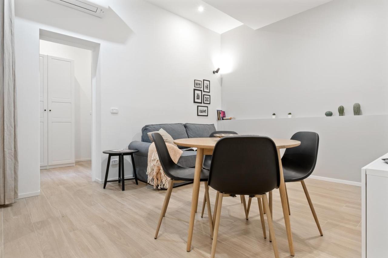 Piazza Maggiore White Apartment โบโลญญา ภายนอก รูปภาพ