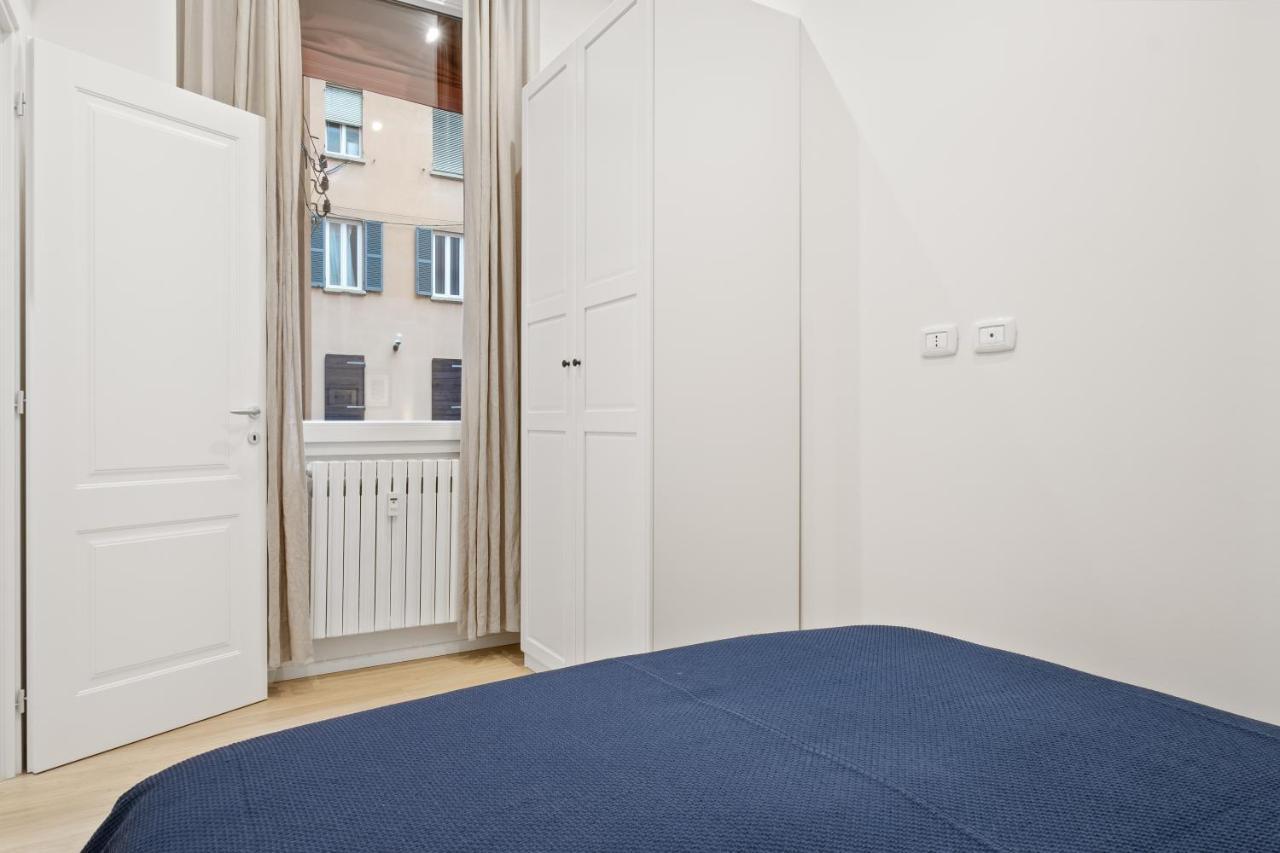 Piazza Maggiore White Apartment โบโลญญา ภายนอก รูปภาพ